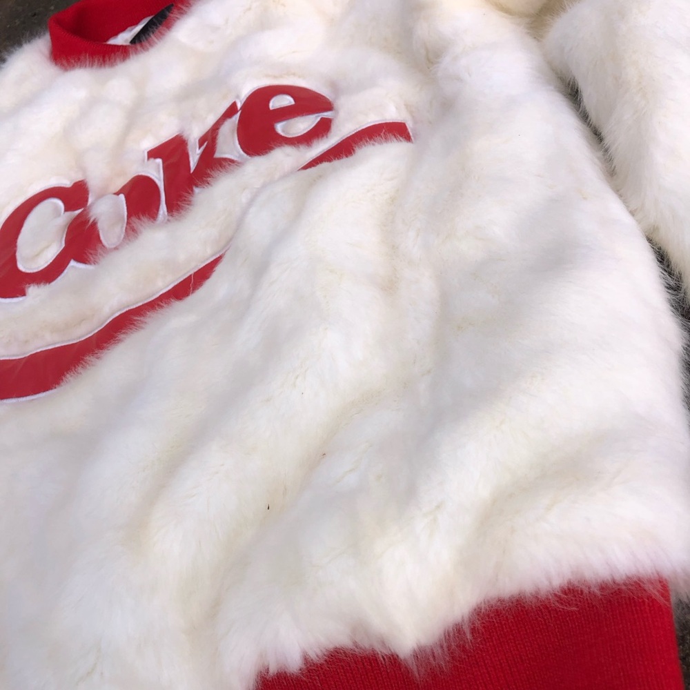 Joyrich Coca Cola faux fur sweater - Picture 2 of 6